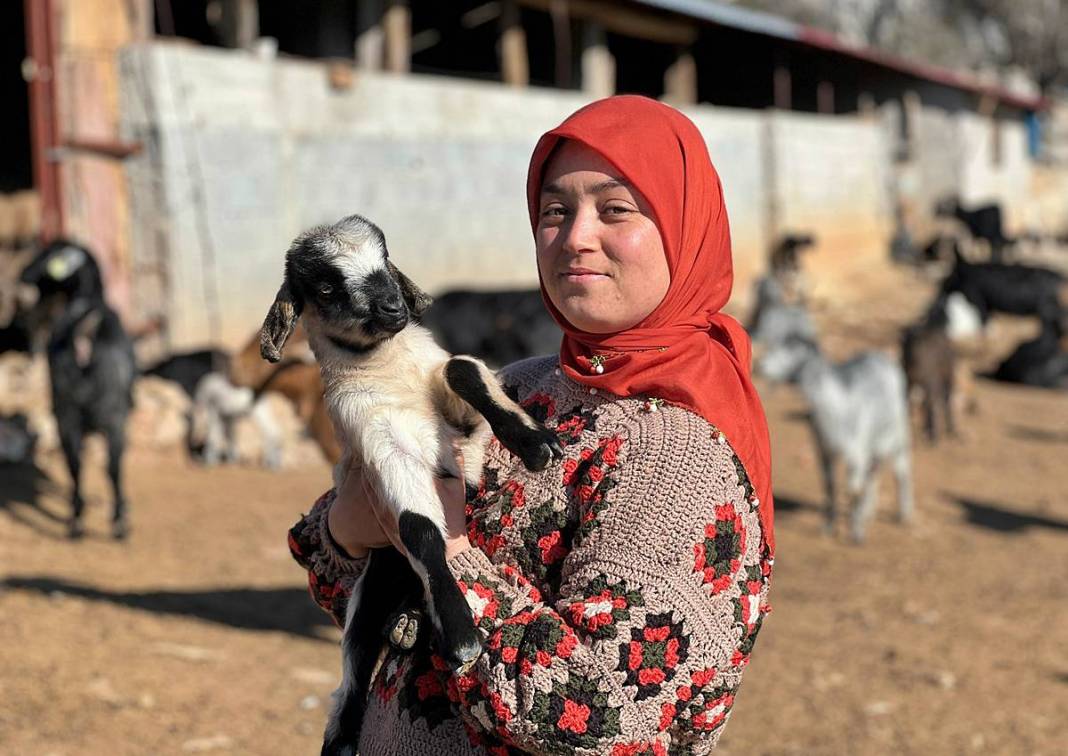 Diplomasını sandığa kaldırdı, dağlara çıktı! 7